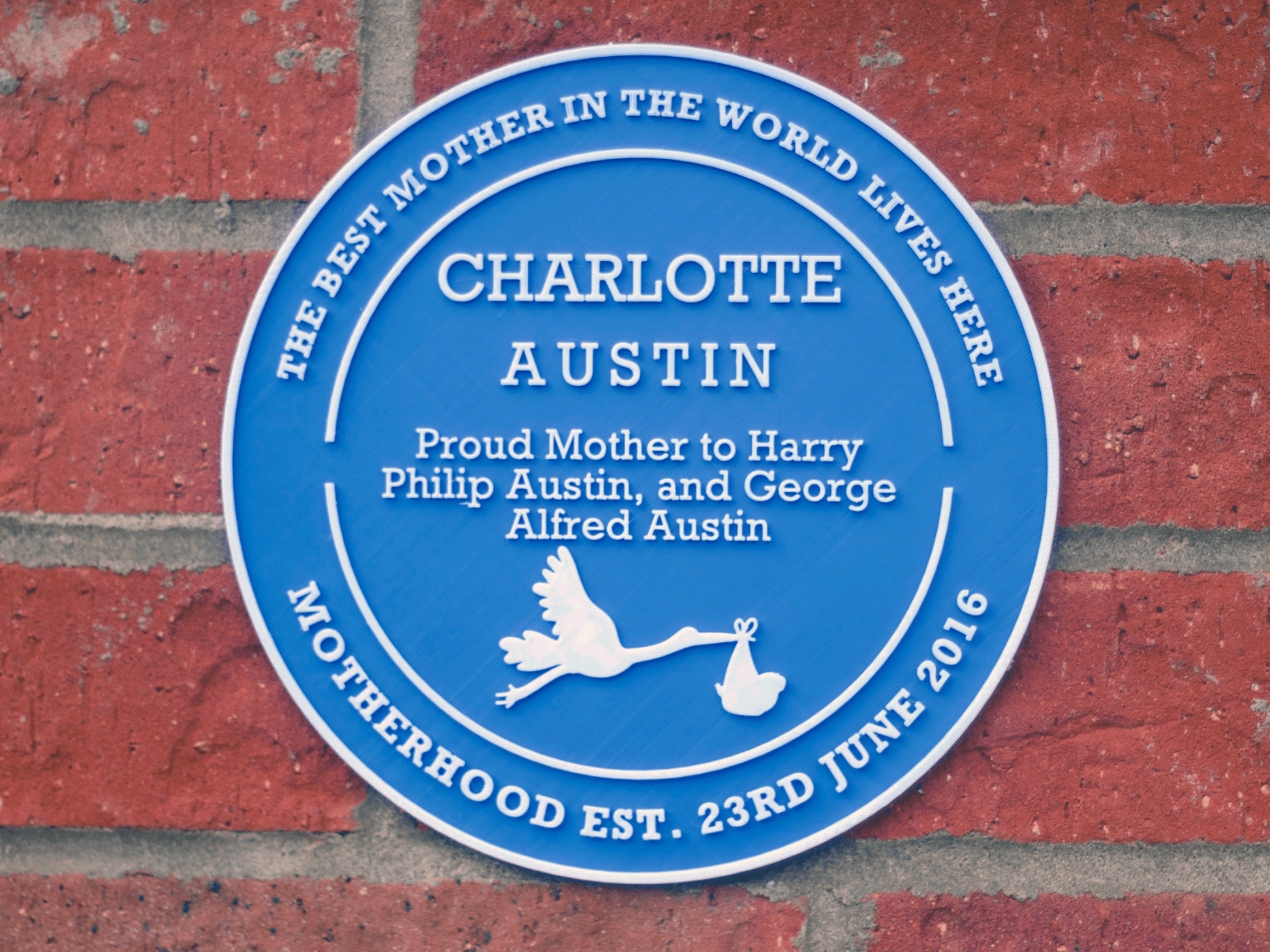 Custom National Heritage Blue Plaque Replica - The Lavin - The Hogarth Workshop