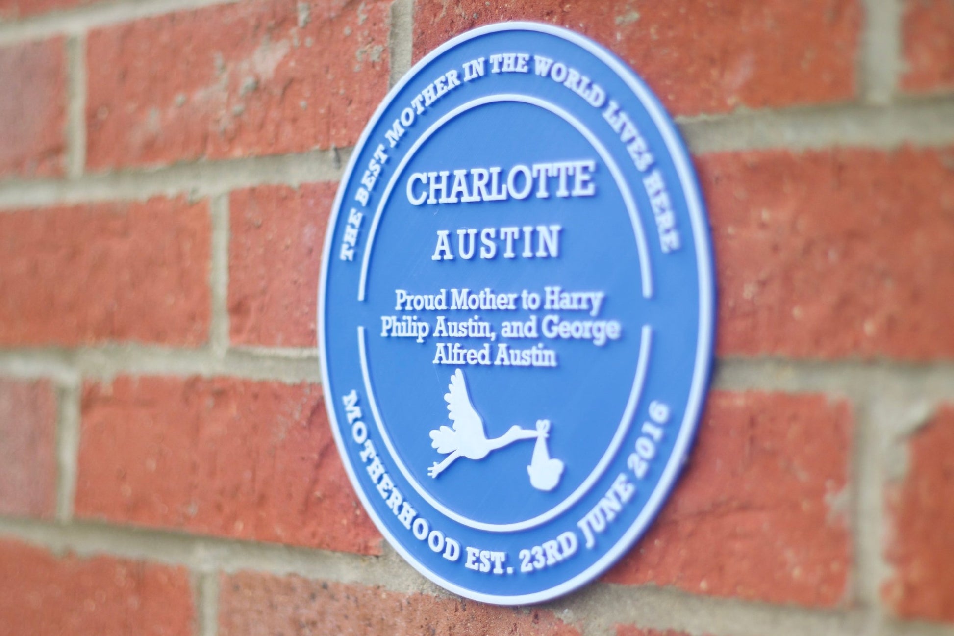 Custom National Heritage Blue Plaque Replica - The Lavin - The Hogarth Workshop